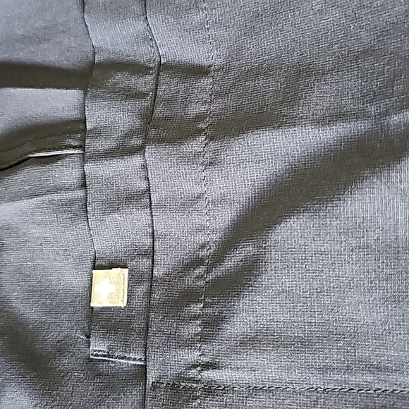 Figs medical pants. Blue size medium. Cargo pockets. Excellent condition. - Picture 10 of 12